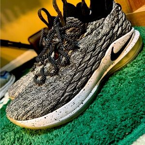 LeBron James 15 low “ashes” sz. 10.5 

$100